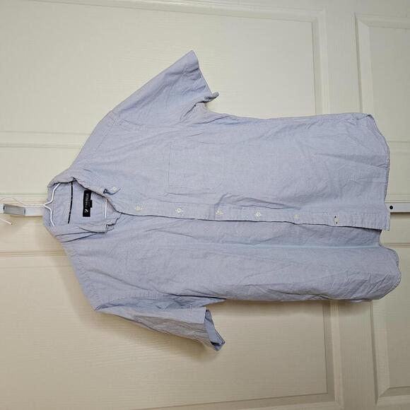 Cremieux Men's Short Sleeve Button-Up Shirt - Light Blue Striped - Picture 1 of 4